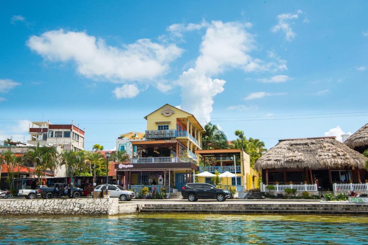 Hotel Casona De La Isla Flores Luaran gambar
