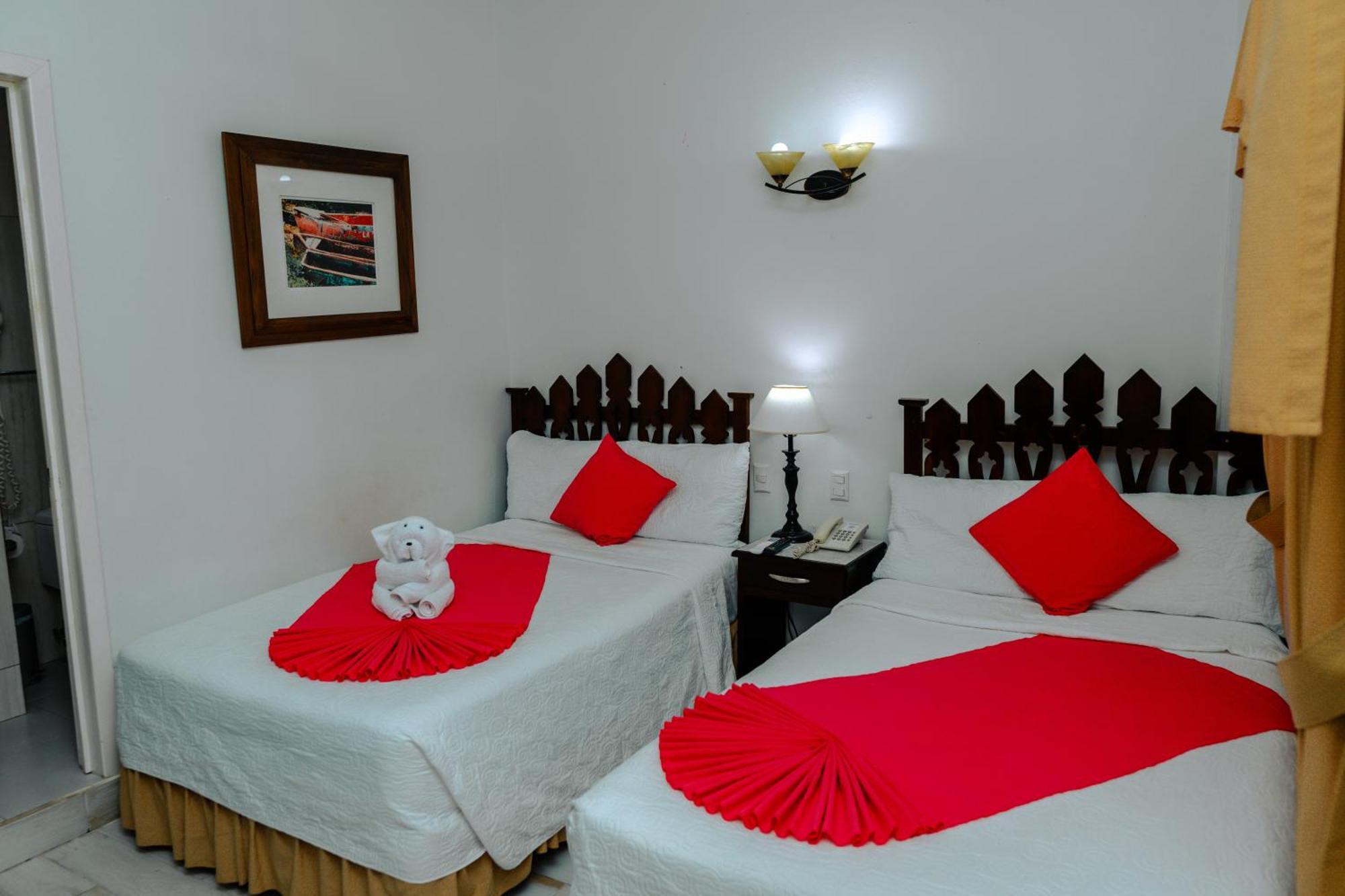 Hotel Casona De La Isla Flores Luaran gambar